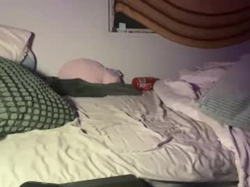 winnielovexo's chat room