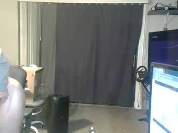 da_c_e_a_c_k_s's chat room