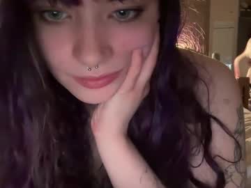 mminnnerva's chat room