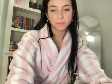 elenalovexxx's chat room