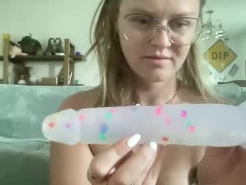 madlymads's chat room