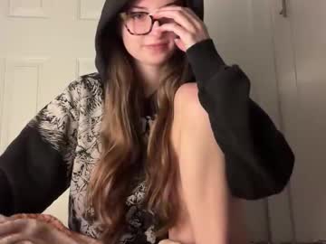 fantasyella's chat room