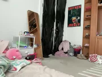 kenziesmithh's chat room