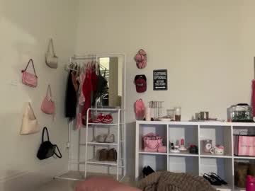 emilyparkerrr's chat room