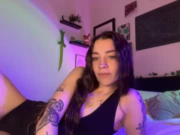 hannahtaylorr's chat room