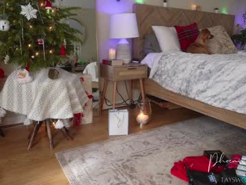 phoenix_taylor's chat room