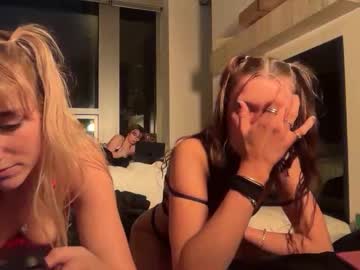 lilybrown07's chat room