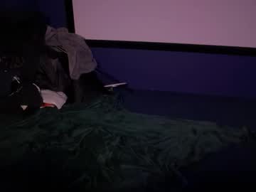 kendallmonroee's chat room