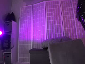 finleyfae's chat room