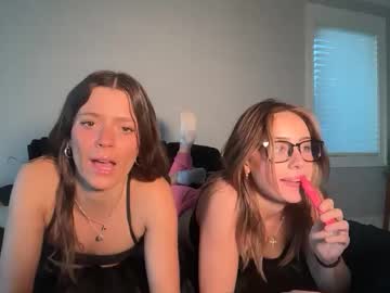 miamoorexo's chat room