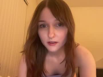 tinytittytia's chat room