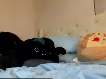 esoterickitten777's chat room