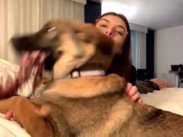 intothewoodswego's chat room