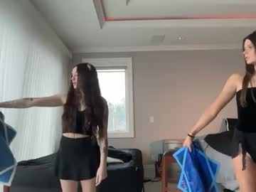 miamoorexo's chat room