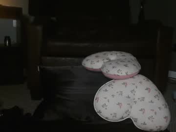 sugacookie69's chat room