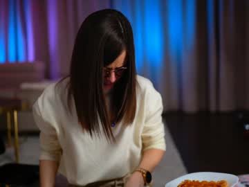 newchloe18's chat room