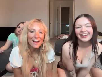 lilybrown07's chat room