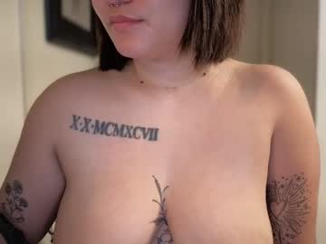 oohhellothere's chat room