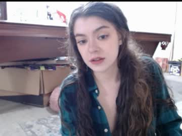 rosegold18's chat room