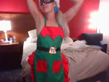 charleyandsmokie's chat room