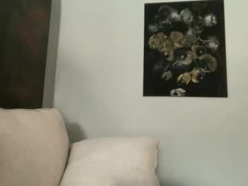 sayplsgdgrl's chat room