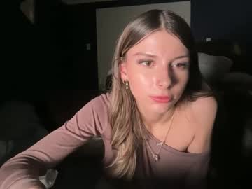 clairewalkerrr's chat room