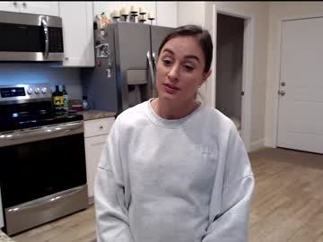 holihurricane's chat room