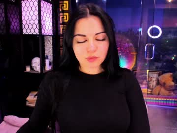 alma_pearl's chat room