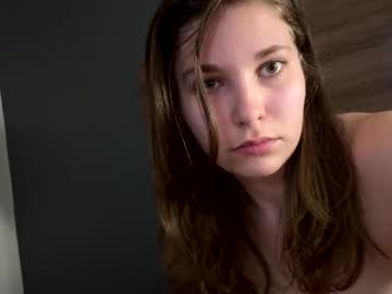 deepthroatqueen33's chat room