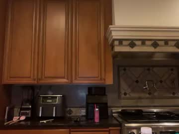 lunarose17's chat room