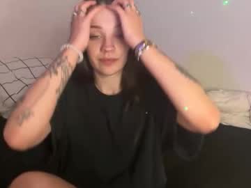 hannahtaylorr's chat room