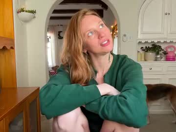 pretendlunch's chat room