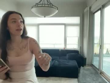 miamoorexo's chat room