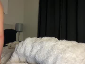 camilaaa15's chat room