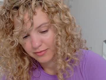 theislandgirl's chat room