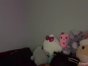 angelllsworlddd's chat room