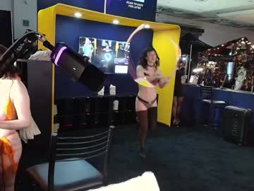 foxy_gamer's chat room