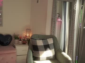 mysticxkitty's chat room