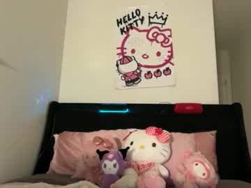 miamoorexo's chat room