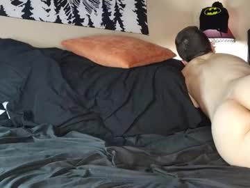 reee4mebb's chat room