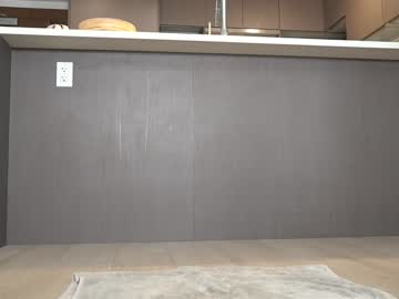 petite_fuck's chat room