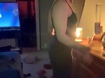 intothewoodswego's chat room