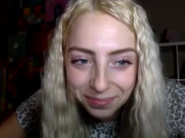 latenightkash's chat room