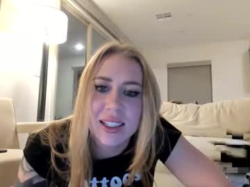 taylorxxxrae's chat room