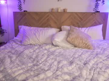 phoenix_taylor's chat room