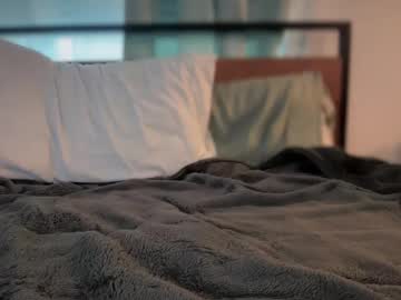 little_lies's chat room