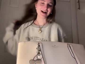 fantasyella's chat room