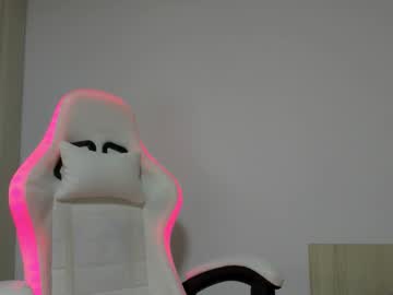 adventurina's chat room