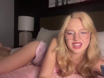 vixenvictoriaa's chat room