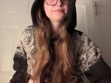 fantasyella's chat room